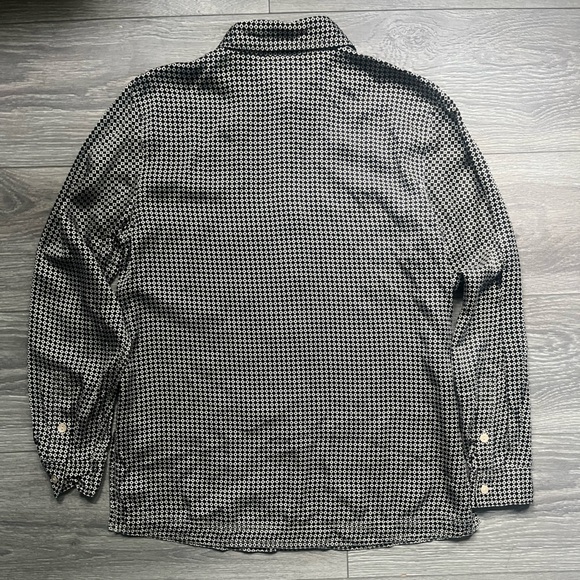 Real Clothes Black Cream 100% Silk Long Sleeve Diamond Print Button Up Size S - Picture 6 of 6